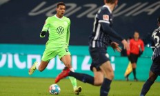 九游体育app-包含伯明翰城VS狼队，西边故乡之争了谁能脱颖而出的词条