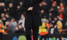 九游体育在线登录-利物浦客场闷平，冲击四强之路