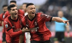 九游体育中国官网-AC米兰冲刺胜利，领先分数榜的简单介绍