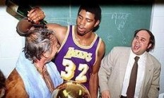 九游体育官方登录入口-关于中东地区篮球联赛总决赛举行，强队压轴出场的信息