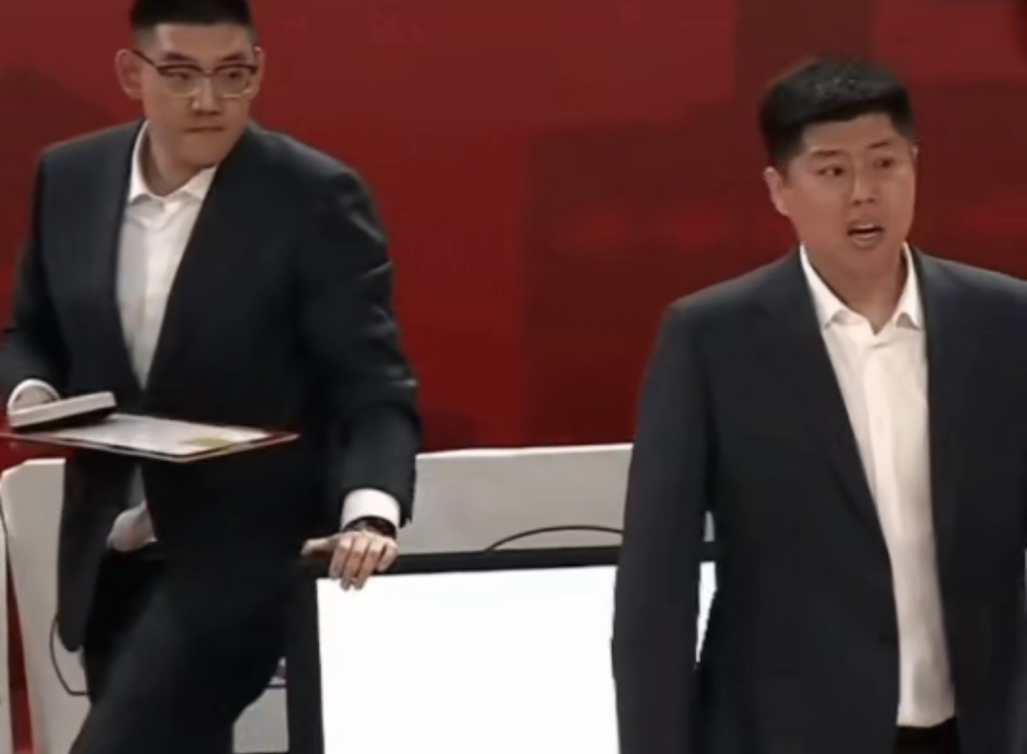 九游体育登录-包含山西铁帅毫无懈怠，主场全取三分的词条