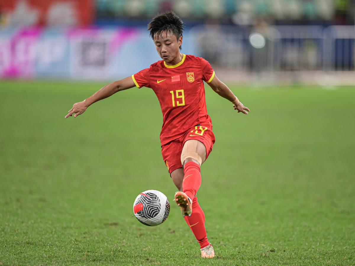 九游体育登录-足球圈新闻：女足比赛中的绝佳表现！