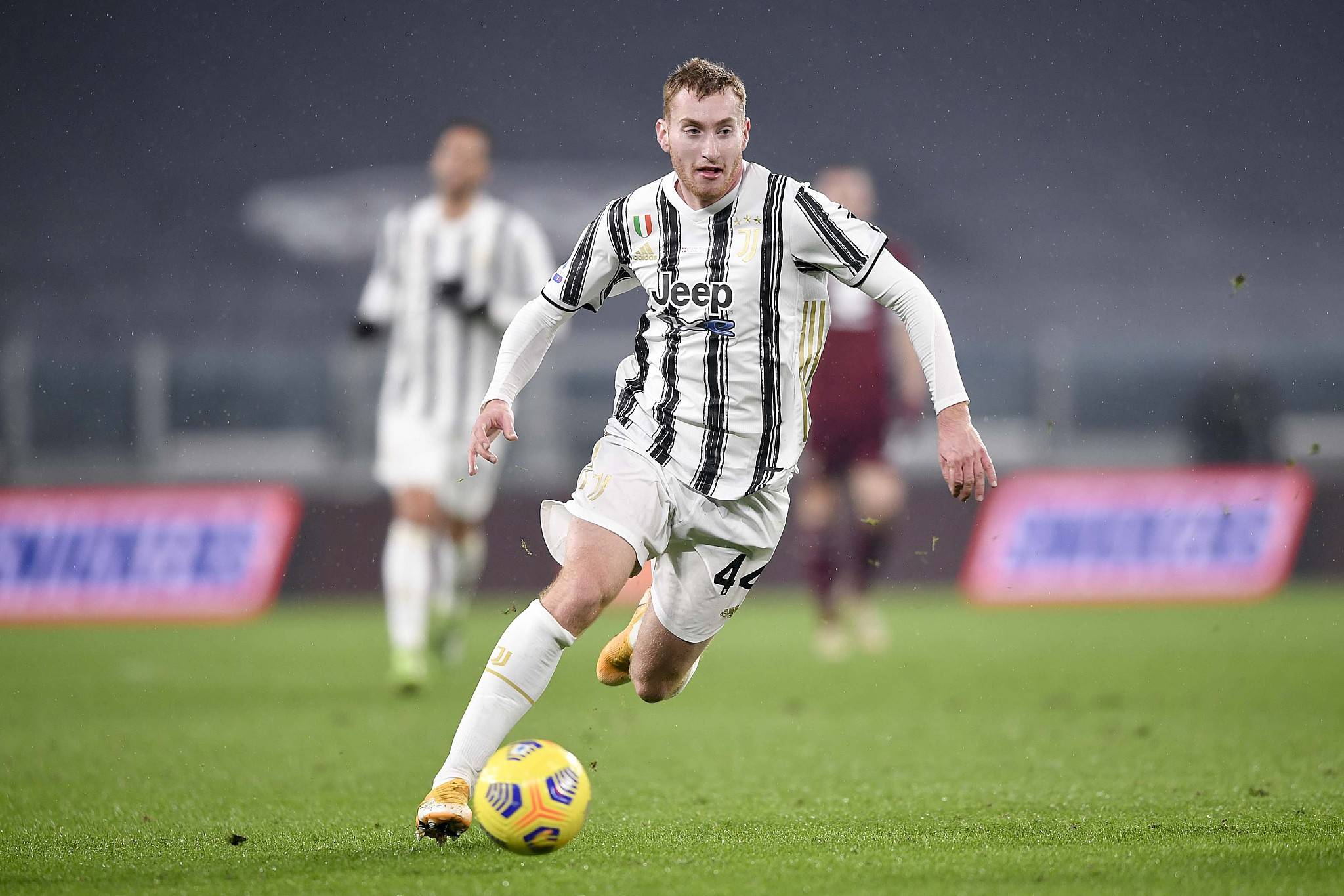 关于热那亚客场逆转战胜对手,重返胜利轨道的信息 关于热那亚客场逆转战胜对手,重返胜利轨道的信息